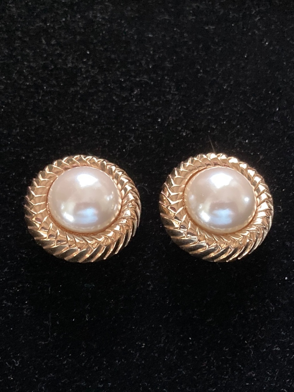 St. John Vintage Large Pearl & Gold Button Clip-On Earrings/RARE & COLLECTIBLE!